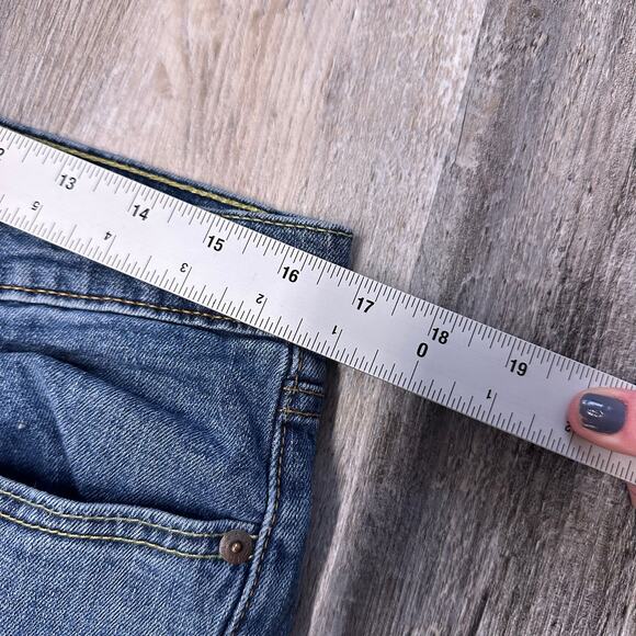 Levis 514 Red Tab Faded Mid Wash Blue Mens 33x30 Straight Leg Denim Jeans Casual - Picture 5 of 11